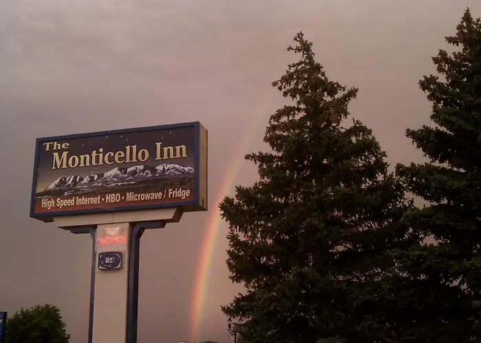 The Monticello Inn